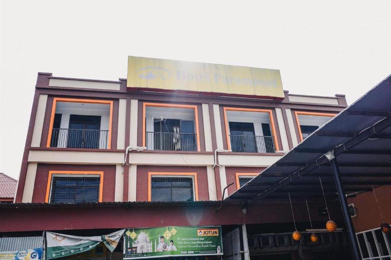 Reddoorz Plus Near Sultan Hasanuddin Airport Makassar Eksteriør bilde