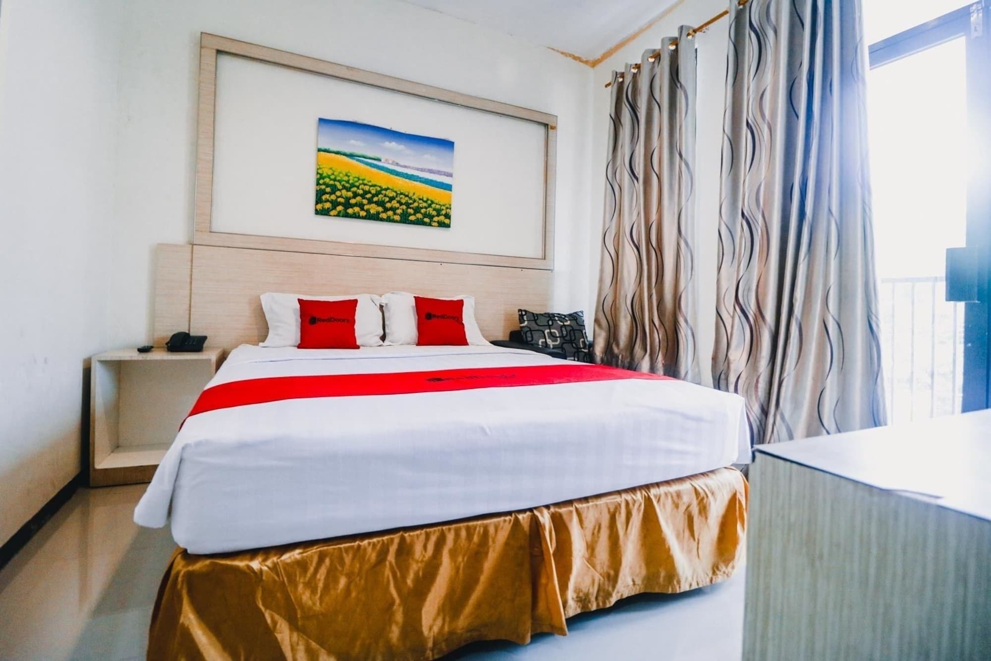 Reddoorz Plus Near Sultan Hasanuddin Airport Makassar Eksteriør bilde
